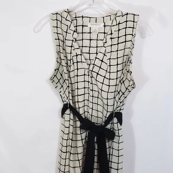 Motherhood Ivory Window Pane Sleeveless Top Maternity Medium - Picture 3 of 9